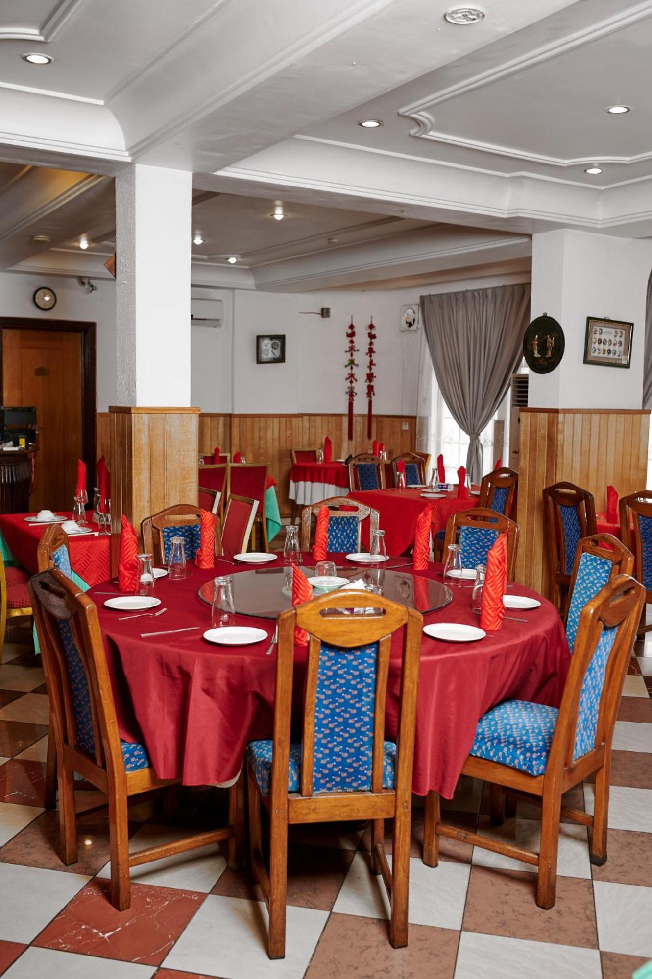 Royal Park Hotel And Chinese Restaurant Kumasi Exterior foto